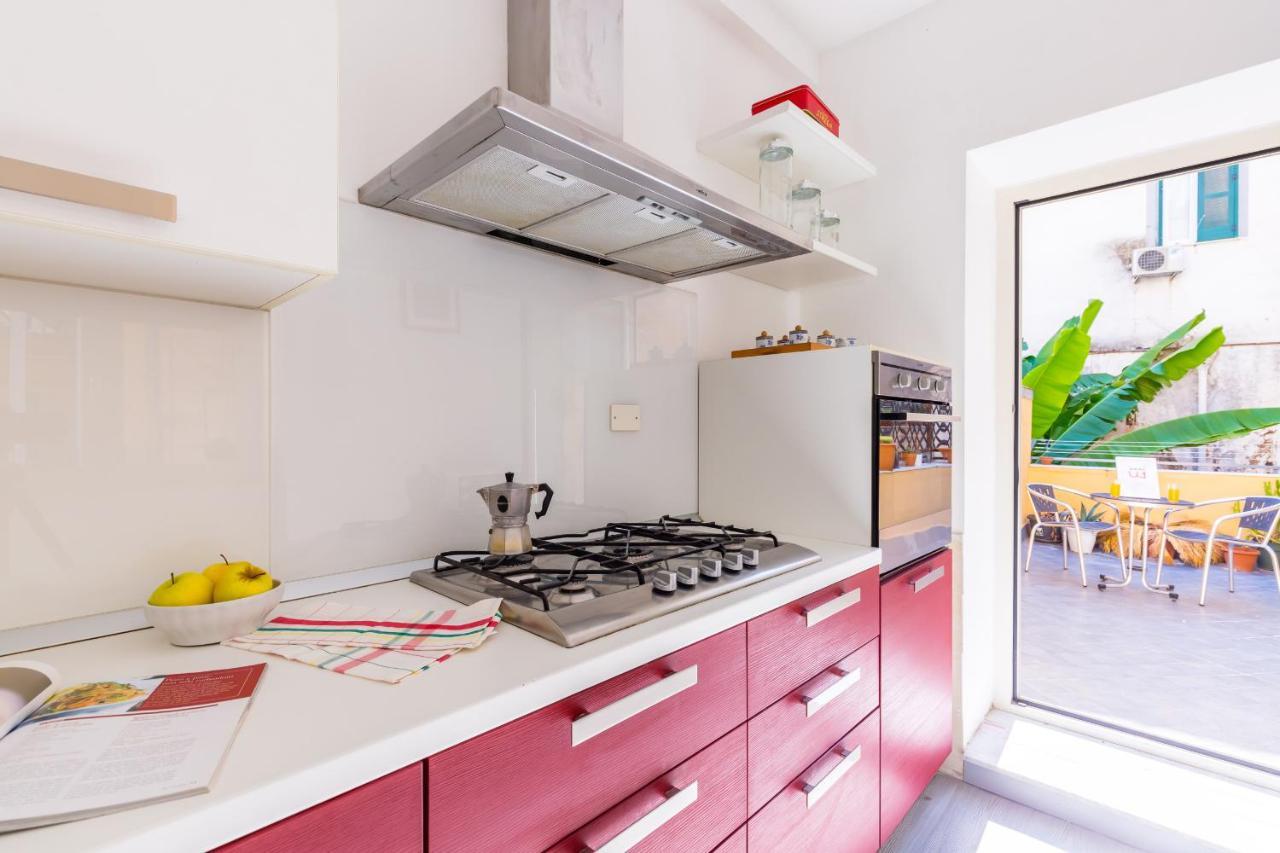 Sansevero Family Apartment By Wonderful Italy 나폴리 외부 사진