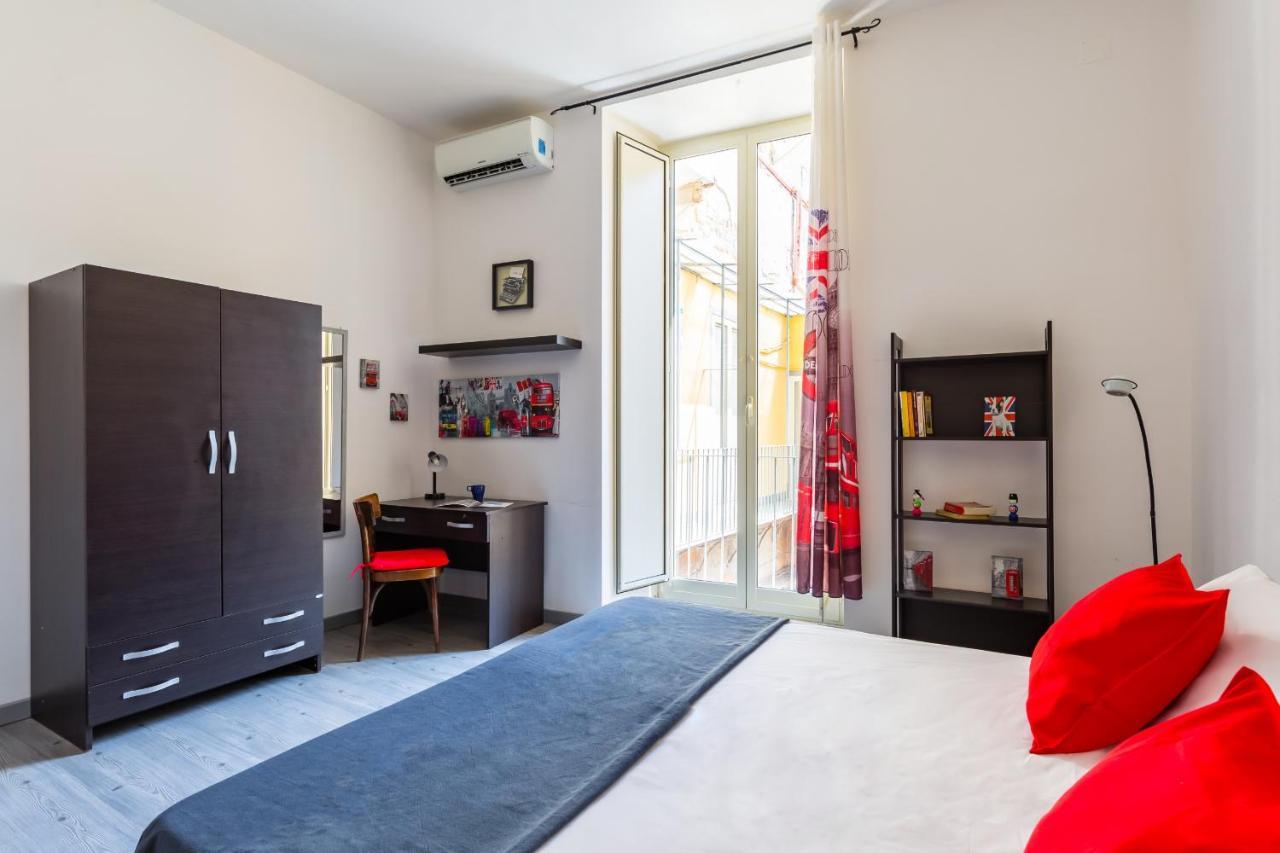 Sansevero Family Apartment By Wonderful Italy 나폴리 외부 사진